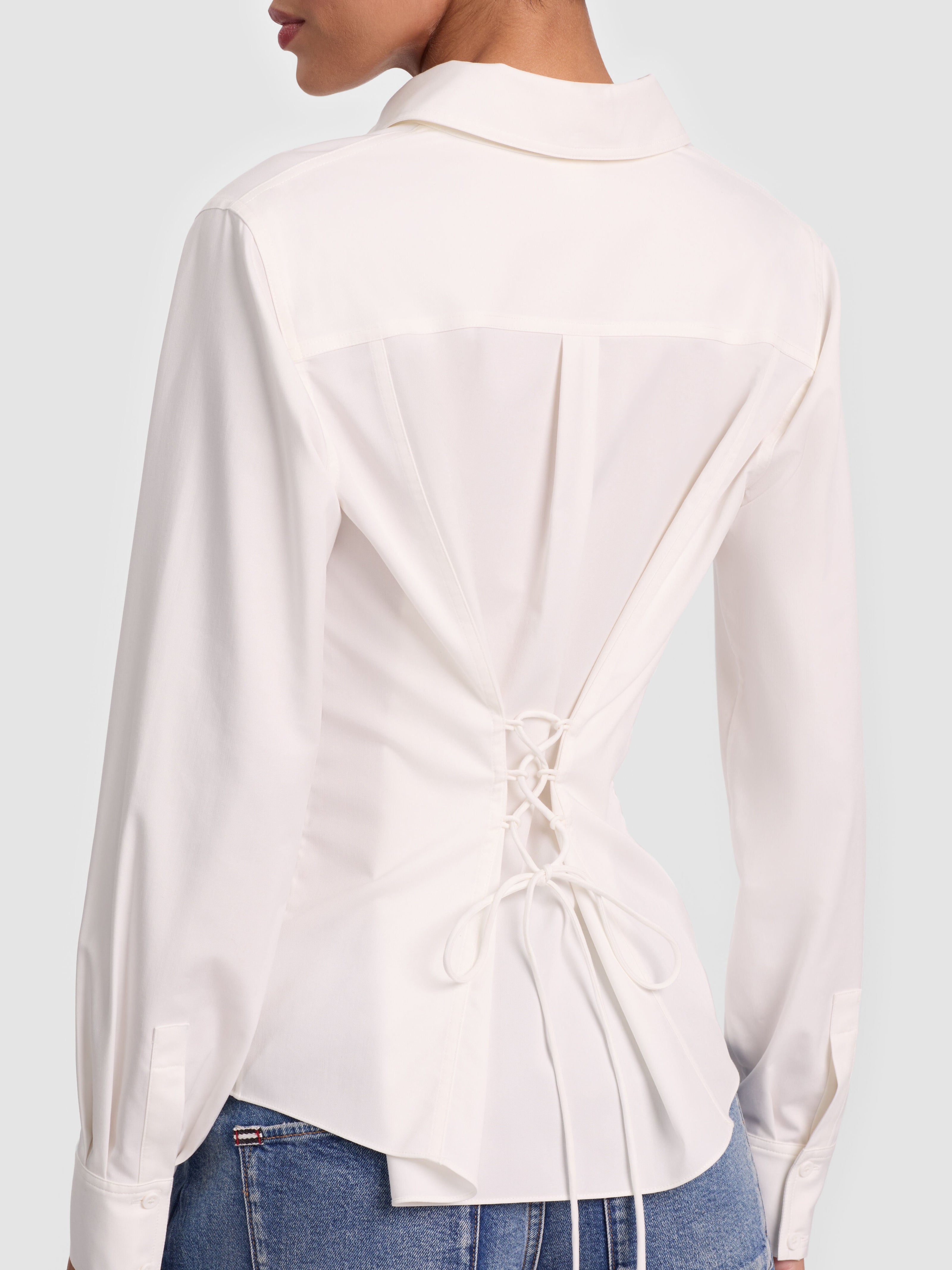 AMELIA FITTED CUTAWAY BTN DWN W LACE UP BK-ALICE + OLIVIA