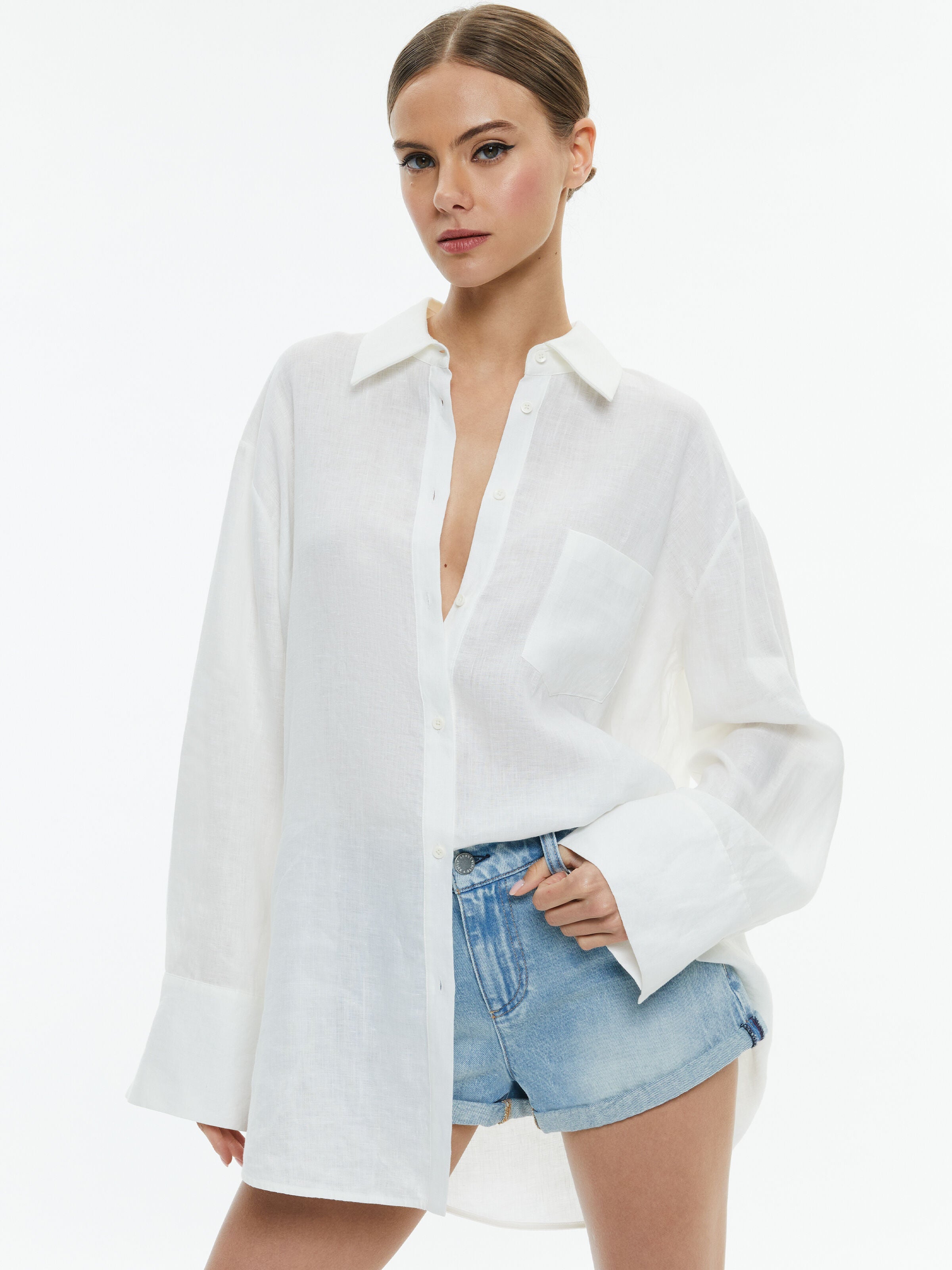FINELY LINEN OVERSIZED BUTTON DOWN SHIRT-ALICE + OLIVIA