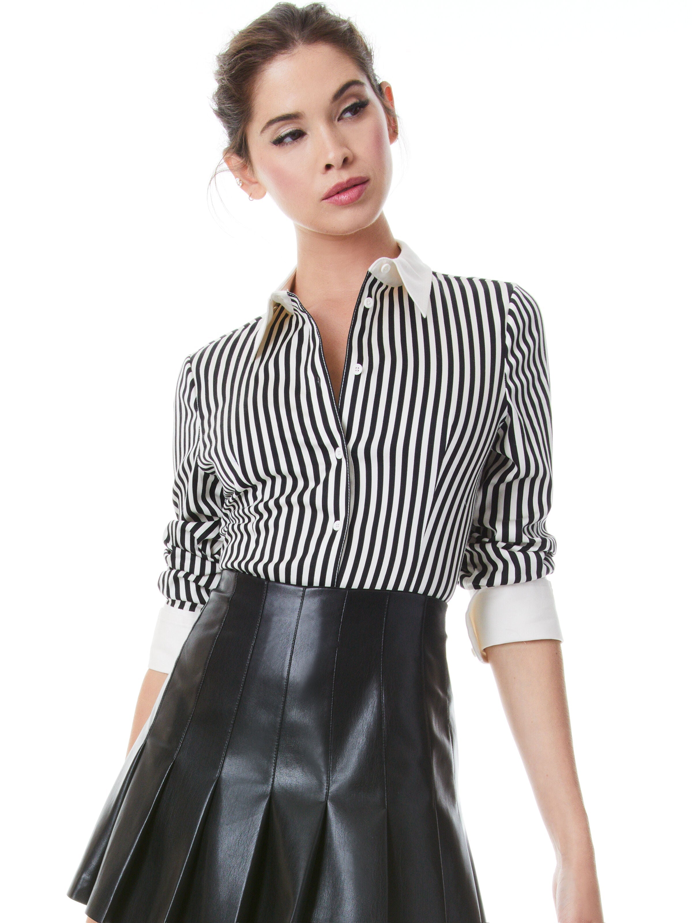 MELIA FITTED BUTTON-DOWN TOP