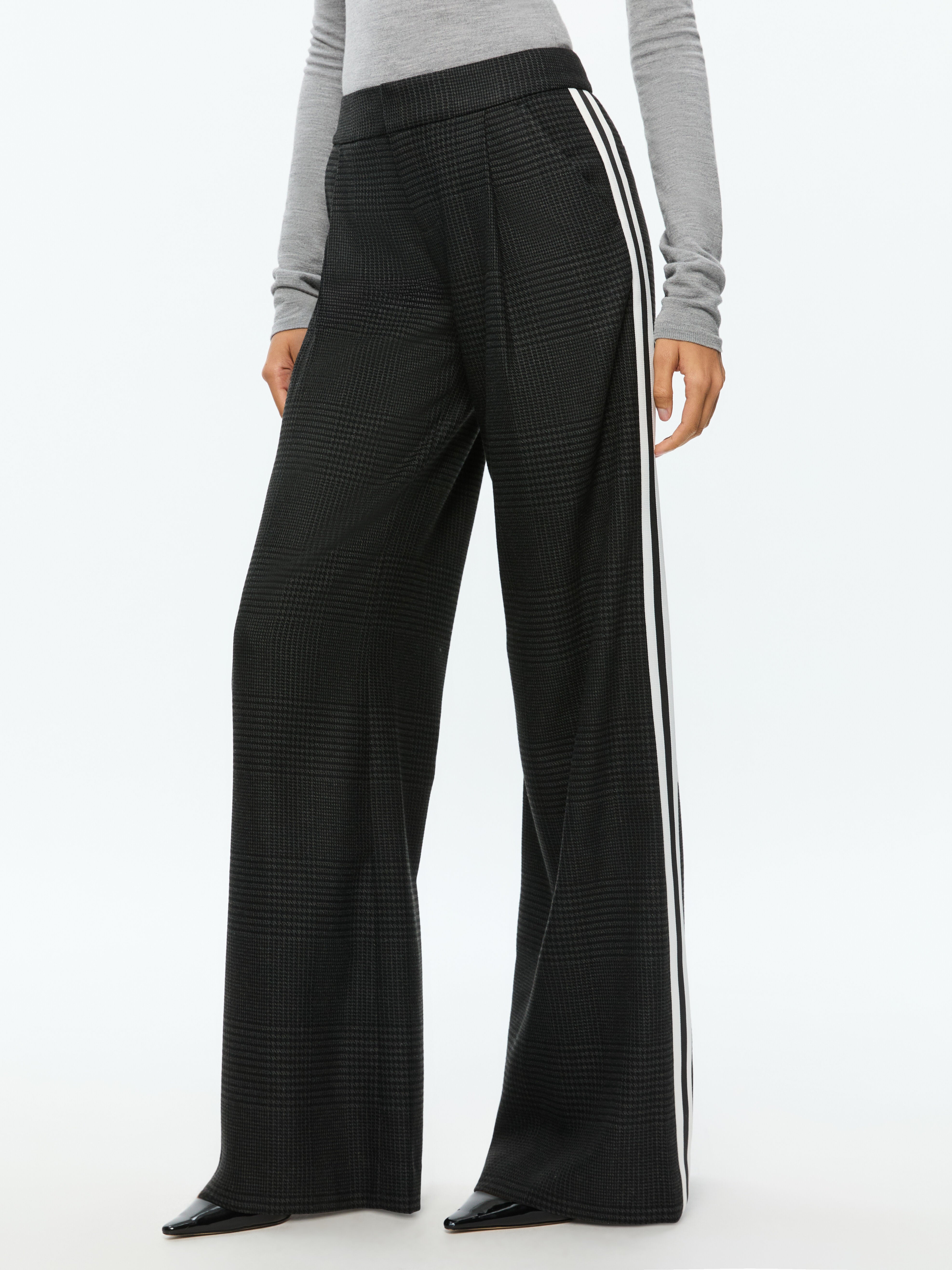ERIC PANT WITH SIDE STRIPE-ALICE + OLIVIA