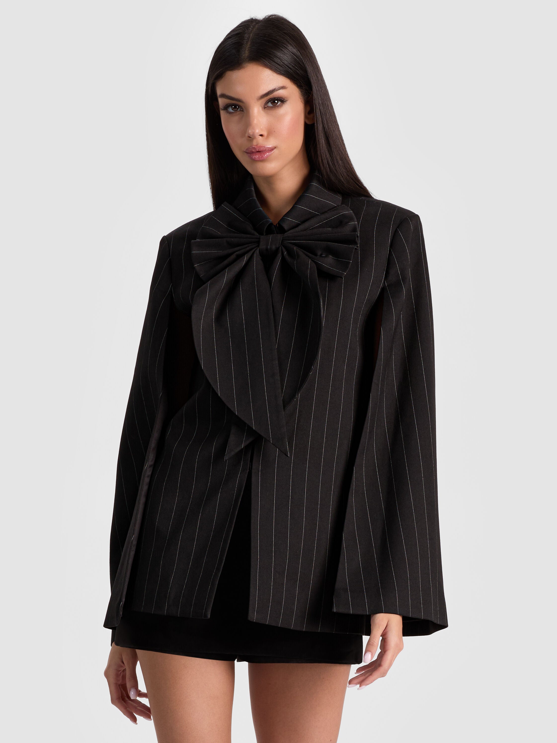 PHILIPPA BOW CAPE-ALICE + OLIVIA