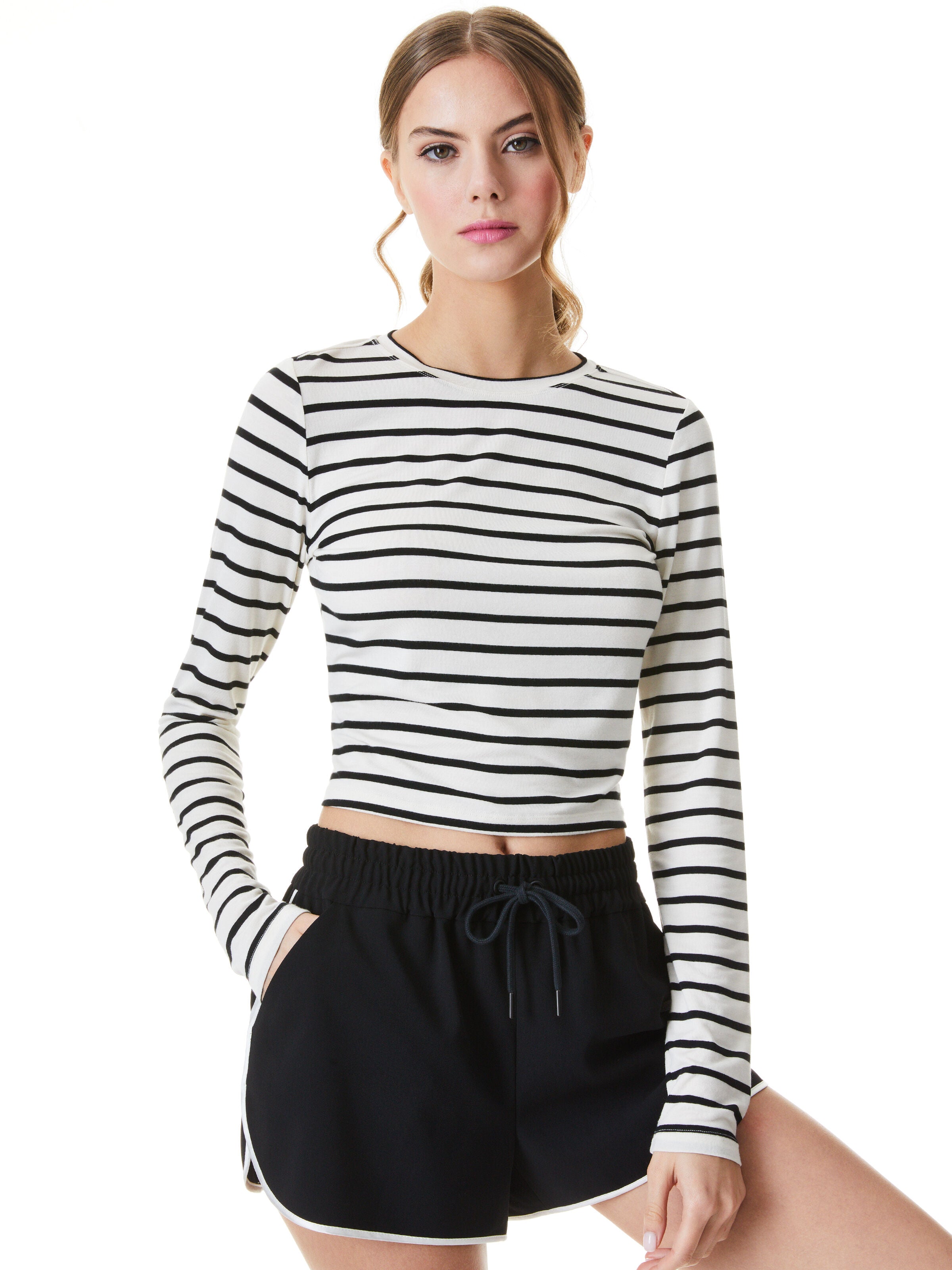 DELAINA LS CREW NK TEE-ALICE + OLIVIA