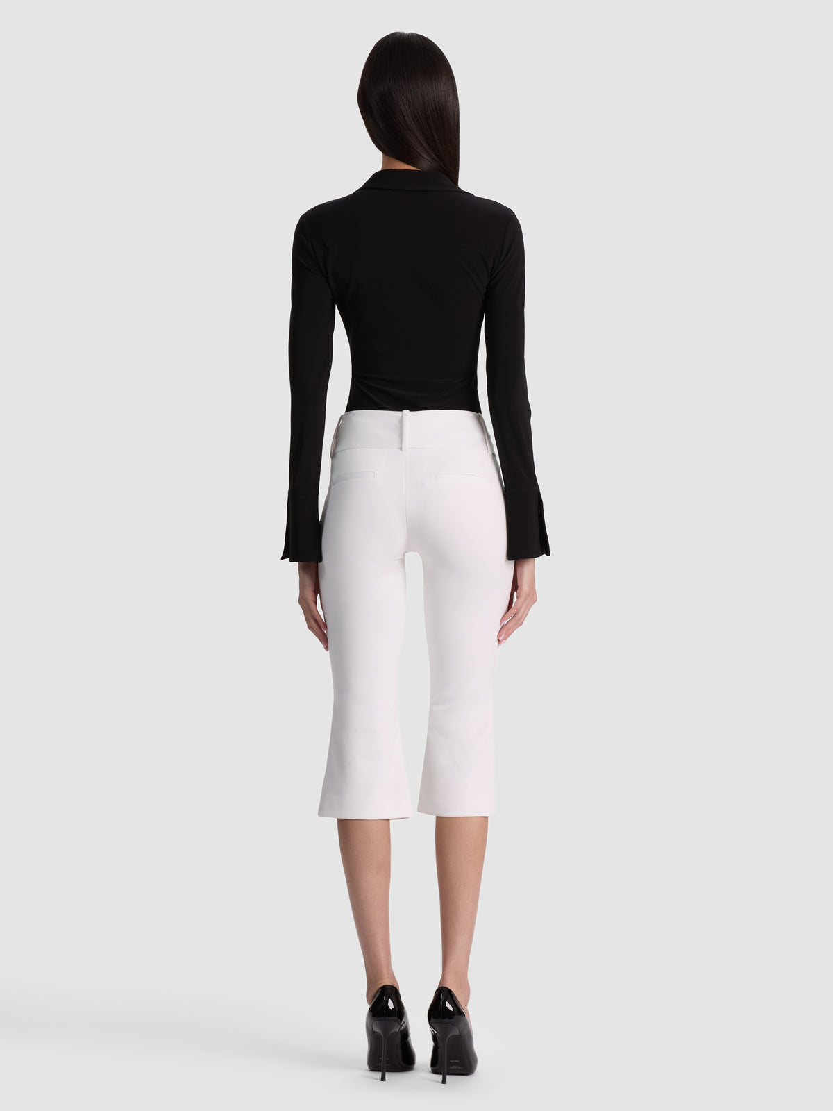 KAI LOW RISE CAPRI PANTS-ALICE + OLIVIA